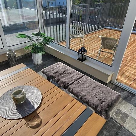 Komfortabele Ferienwohnung In Ruhiger Lage Sassnitz Exterior foto